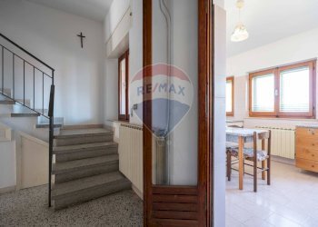 Scale - Casa indipendente VIALE ADRIATICO
 
6, Recanati - foto 13