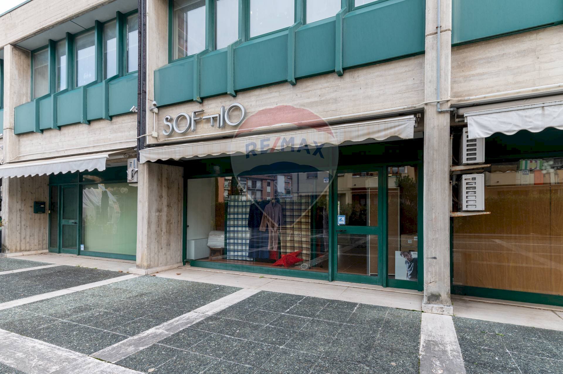 Edificio all\'aperto - Negozio Via paladini
 
6, Jesi - foto 1