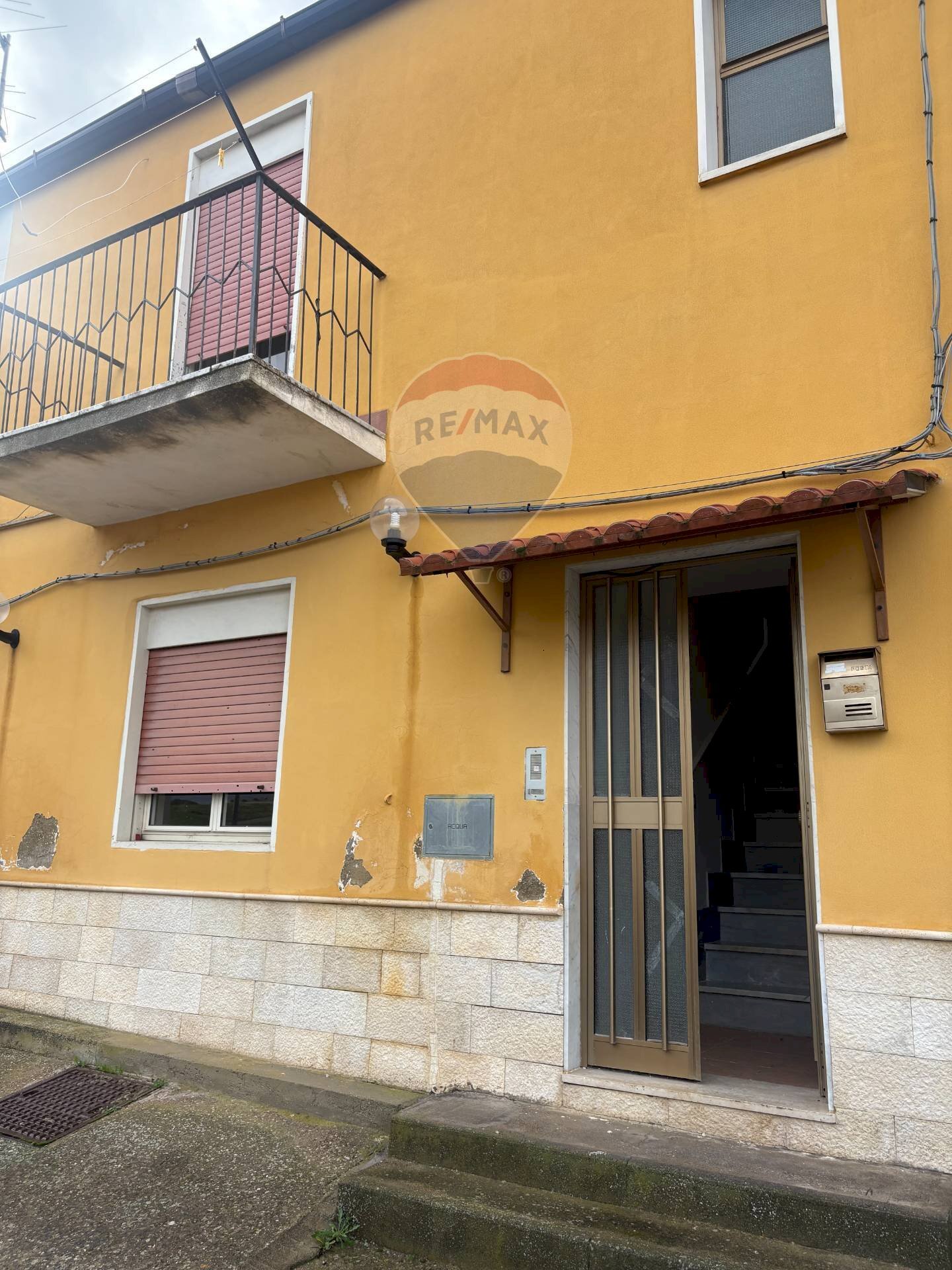 Casa all\'aperto - Locale Commerciale contrada calderaro, Caltanissetta - foto 1