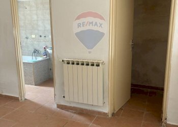 Stanza vuota - Locale Commerciale contrada calderaro, Caltanissetta - foto 16