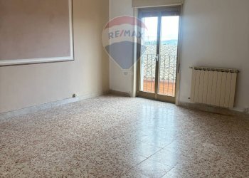 Stanza vuota - Locale Commerciale contrada calderaro, Caltanissetta - foto 21