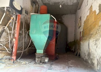 Dettagli - Locale Commerciale contrada calderaro, Caltanissetta - foto 24