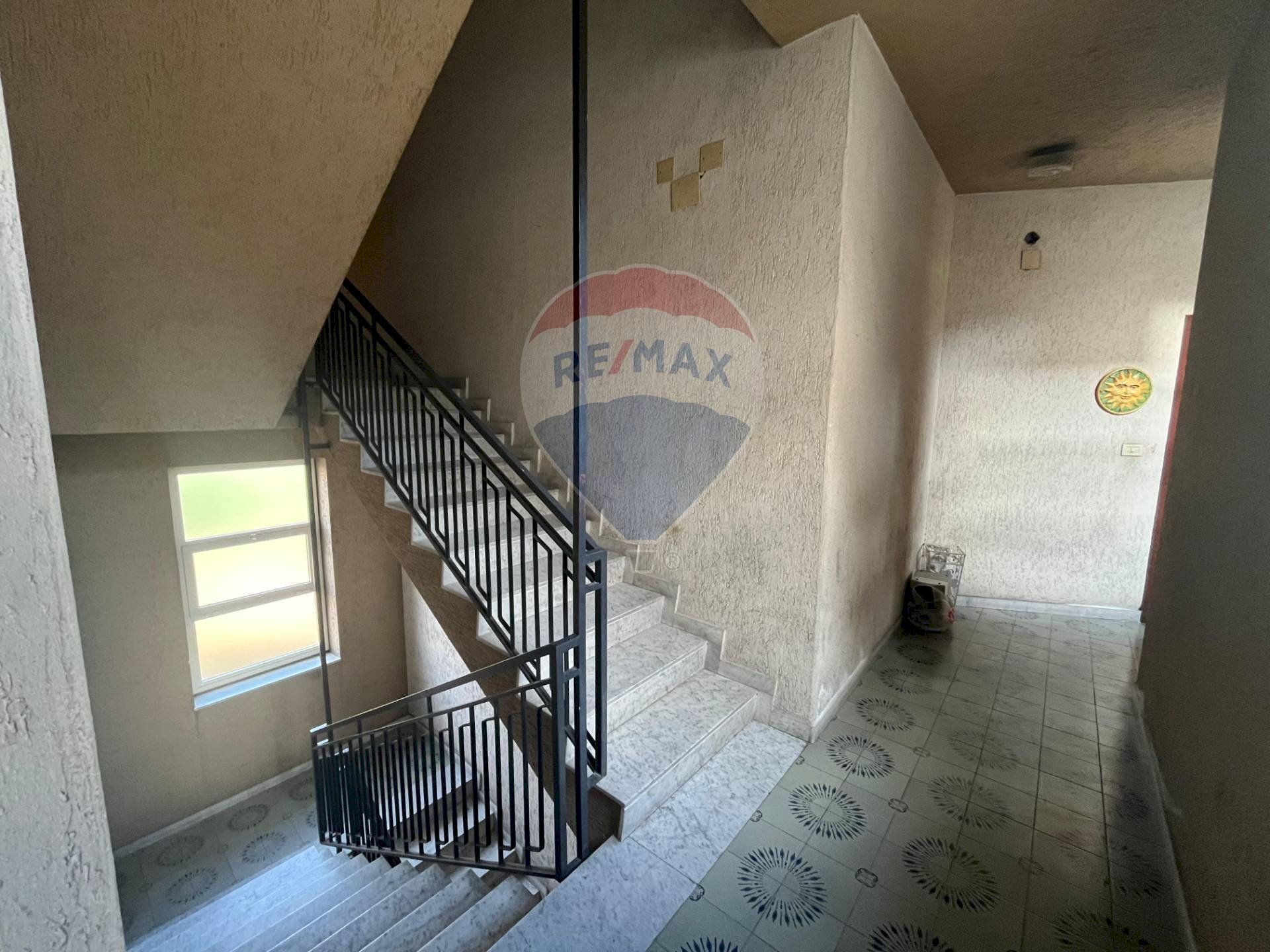 Scale - Four-room apartment Piazza Dante
 
6, Mascalucia - photo 3