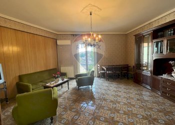 Soggiorno - Quadrilocale Piazza Dante
 
6, Mascalucia - foto 11