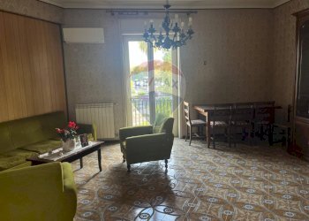 Sala da pranzo - Quadrilocale Piazza Dante
 
6, Mascalucia - foto 13