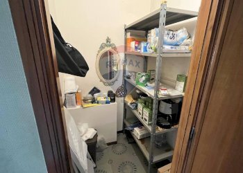 Dispensa di stoccaggio - Quadrilocale Piazza Dante
 
6, Mascalucia - foto 33