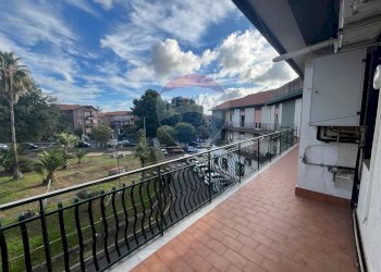 Balcone - Quadrilocale Piazza Dante
 
6, Mascalucia - foto 35