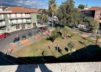 Edificio all\'aperto - Quadrilocale Piazza Dante
 
6, Mascalucia - foto 43