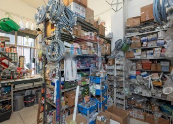 Dispensa di stoccaggio - Attività Commerciale Via Duca degli Abruzzi, Catania - foto 18