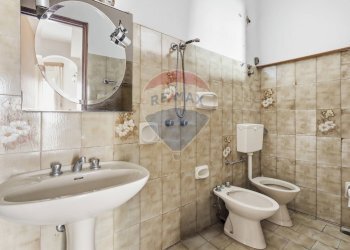 Bagno - Casa indipendente via torquato tasso
 
9, Gaggi - foto 7