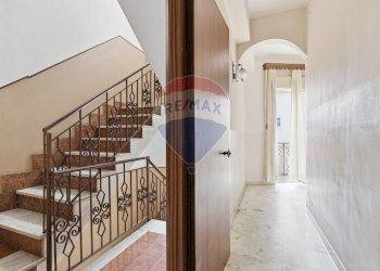 Scale - Casa indipendente via torquato tasso
 
9, Gaggi - foto 10