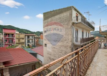 Balcone - Casa indipendente via torquato tasso
 
9, Gaggi - foto 18