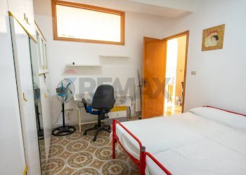 Camera / camera da letto - Casa semi indipendente Massaua
 
14, Gaggi - foto 10