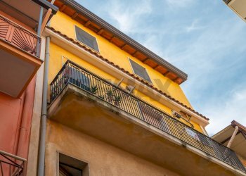 Edificio all\'aperto - Casa semi indipendente Massaua
 
14, Gaggi - foto 21