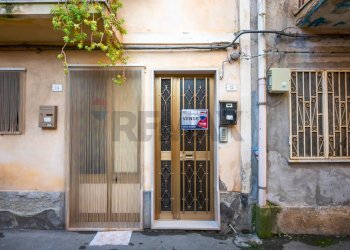 Edificio all\'aperto - Casa semi indipendente Massaua
 
14, Gaggi - foto 25