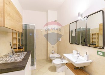 Bagno - Hotel Via Cristoforo Colombo, Catania - foto 19