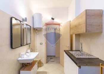 Bagno - Hotel Via Cristoforo Colombo, Catania - foto 21