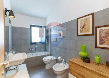 Bagno - Hotel Via Cristoforo Colombo, Catania - foto 34