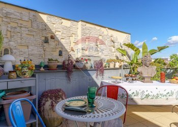 Terrazza - Hotel Via Cristoforo Colombo, Catania - foto 61