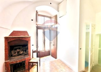 Soggiorno - Bilocale Via Alessandro Manzoni
 
28, Mattinata - foto 4