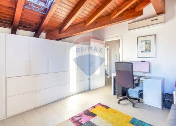 Camera da letto - Three-room apartment Via Giosuè Carducci
 
25, Sovico - photo 15