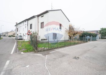 Casa all\'aperto - Semi-detached house via Fratelli Manfredi
 
40, Boretto - photo 7