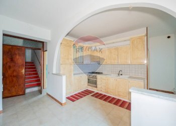 Cucina - Semi-detached house via Fratelli Manfredi
 
40, Boretto - photo 14