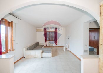 Soggiorno - Semi-detached house via Fratelli Manfredi
 
40, Boretto - photo 15