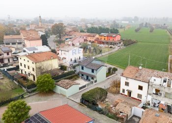 Edificio all\'aperto - Semi-detached house via Fratelli Manfredi
 
40, Boretto - photo 47