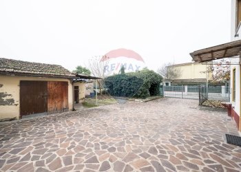 Terrazza - Semi-detached house via Fratelli Manfredi
 
40, Boretto - photo 50