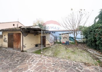 Casa all\'aperto - Semi-detached house via Fratelli Manfredi
 
40, Boretto - photo 51