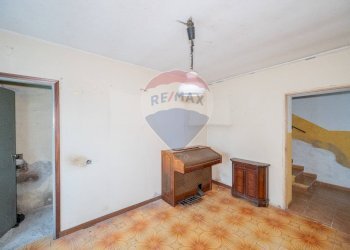 Stanza vuota - Semi-detached house via Fratelli Manfredi
 
40, Boretto - photo 59