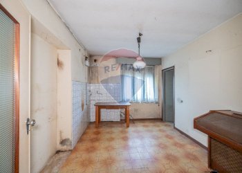Stanza vuota - Semi-detached house via Fratelli Manfredi
 
40, Boretto - photo 60