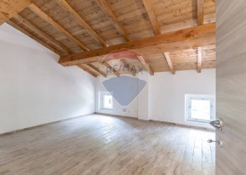 Stanza vuota - Semi-detached house Brescello - photo 27