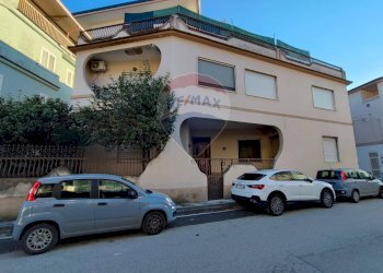 Edificio all\'aperto - Office Via Giuseppe Verdi
 
36, Marcianise - photo 21