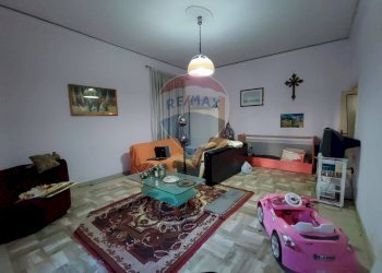 Soggiorno - Office Via Giuseppe Verdi
 
36, Marcianise - photo 2