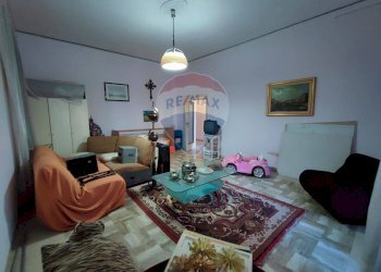 Soggiorno - Office Via Giuseppe Verdi
 
36, Marcianise - photo 3