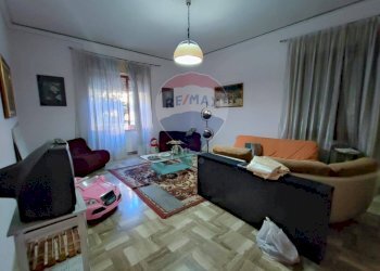 Soggiorno - Office Via Giuseppe Verdi
 
36, Marcianise - photo 4