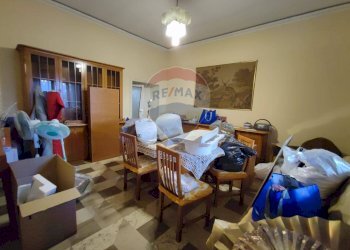 Sala da pranzo - Office Via Giuseppe Verdi
 
36, Marcianise - photo 9