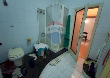 Bagno - Office Via Giuseppe Verdi
 
36, Marcianise - photo 11