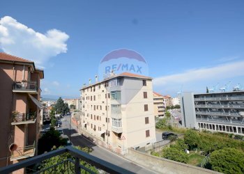 Edificio all\'aperto - Appartamento via sabazia
 
90, Vado Ligure - foto 2