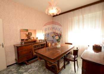 Sala da pranzo - Appartamento via sabazia
 
90, Vado Ligure - foto 4