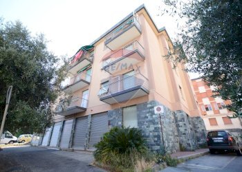 Edificio all\'aperto - Appartamento via sabazia
 
90, Vado Ligure - foto 1