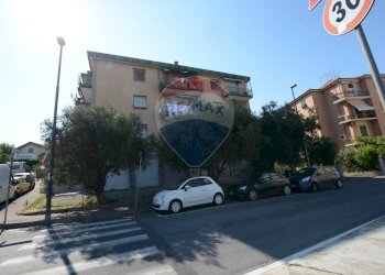 Edificio all\'aperto - Appartamento via sabazia
 
90, Vado Ligure - foto 13