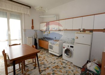 Cucina - Appartamento via sabazia
 
90, Vado Ligure - foto 15