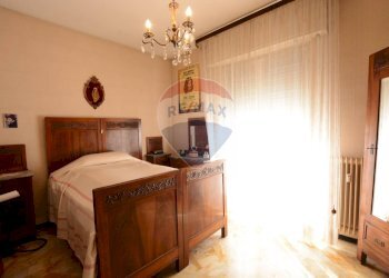 Camera / camera da letto - Appartamento via sabazia
 
90, Vado Ligure - foto 54