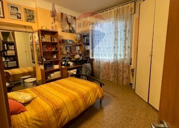Camera / camera da letto - Appartamento piazza san giovanni battista
 
7, Vado Ligure - foto 11