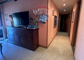 Hall / corridoio - Appartamento piazza san giovanni battista
 
7, Vado Ligure - foto 14