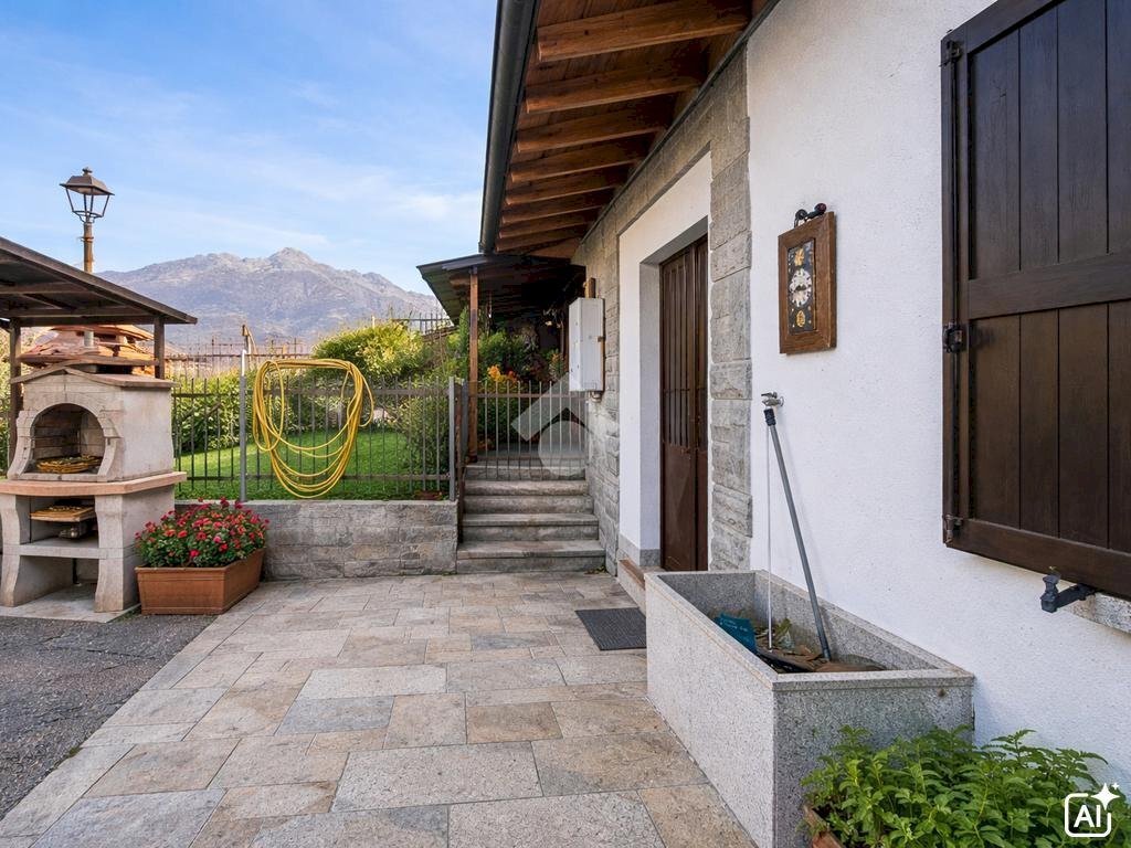 Semi-detached house Frazione Surpillod, Gressan - photo 1