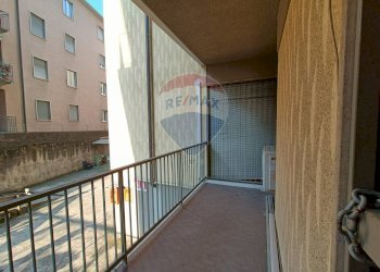 Balcone - Negozio Piazza Papa Giovanni XXIII
 
9, Torre Boldone - foto 10